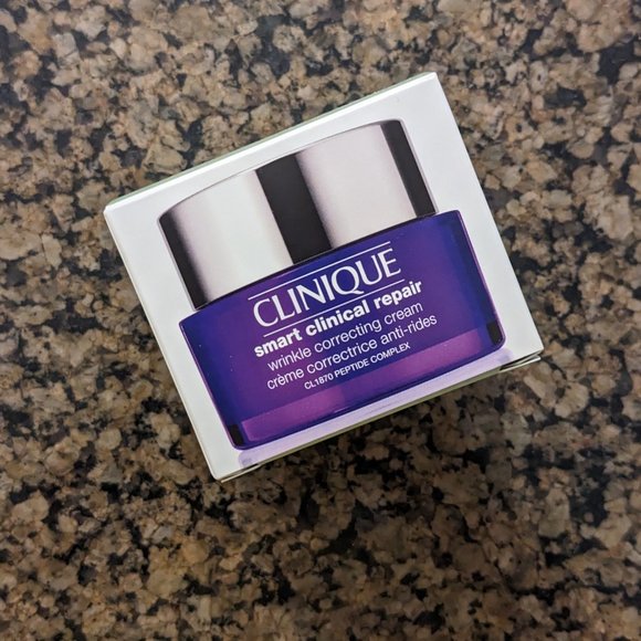 Clinique Smart Clinical Repair Wrinkle Correcting Cream - Picture 2 of 2